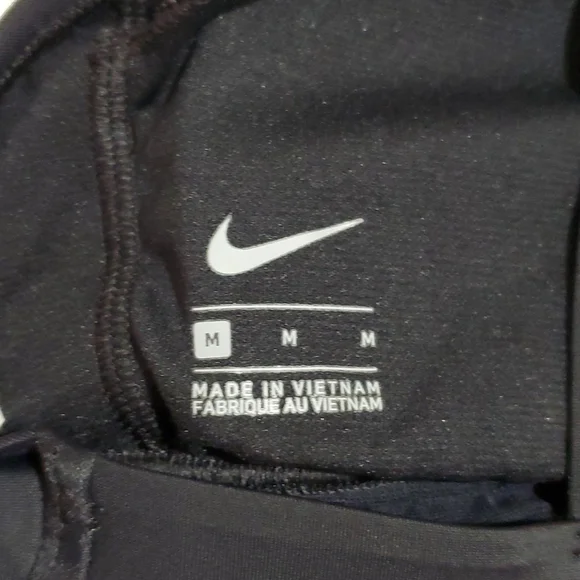 Nike Women`s Mesh Solid Edge One Piece Swimsuit - Picture 9 of 11